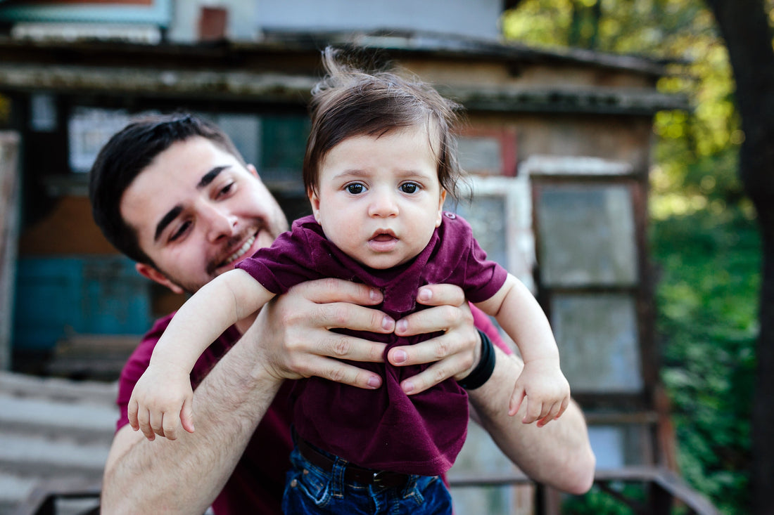 Ejercer la Paternidad en México: Más Allá de una Obligación Legal